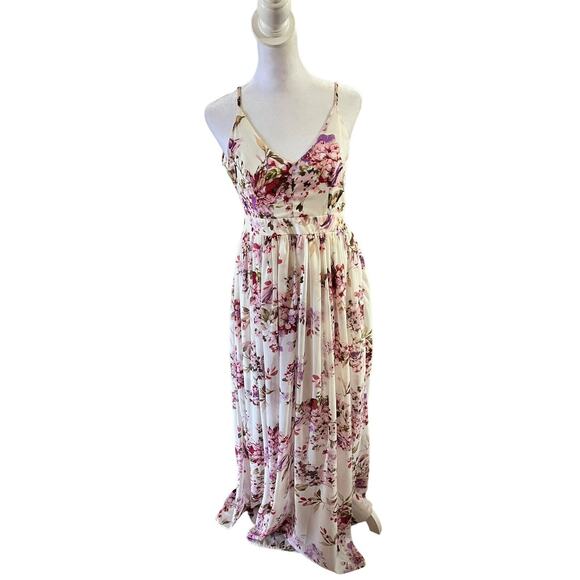 Miss Avenue Dresses & Skirts - NEW Miss Avenue Beige Floral Print, Backless Cut-Out , Flowy, Lined Maxi Dress L